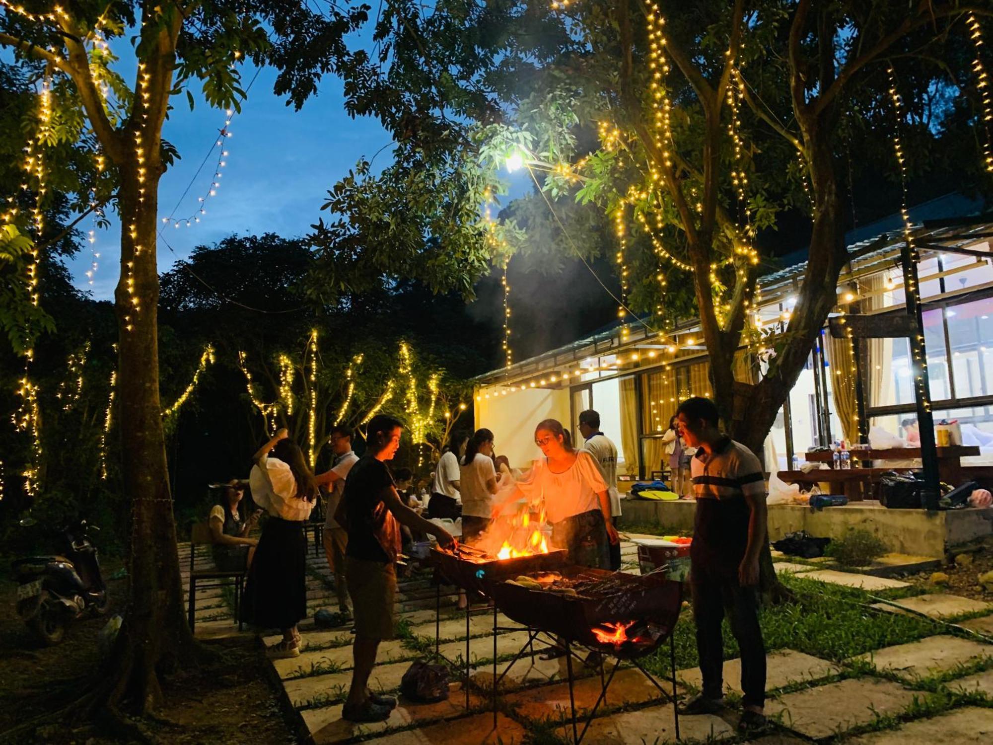 Chu Thien Homestay And Camping Ханой Екстер'єр фото