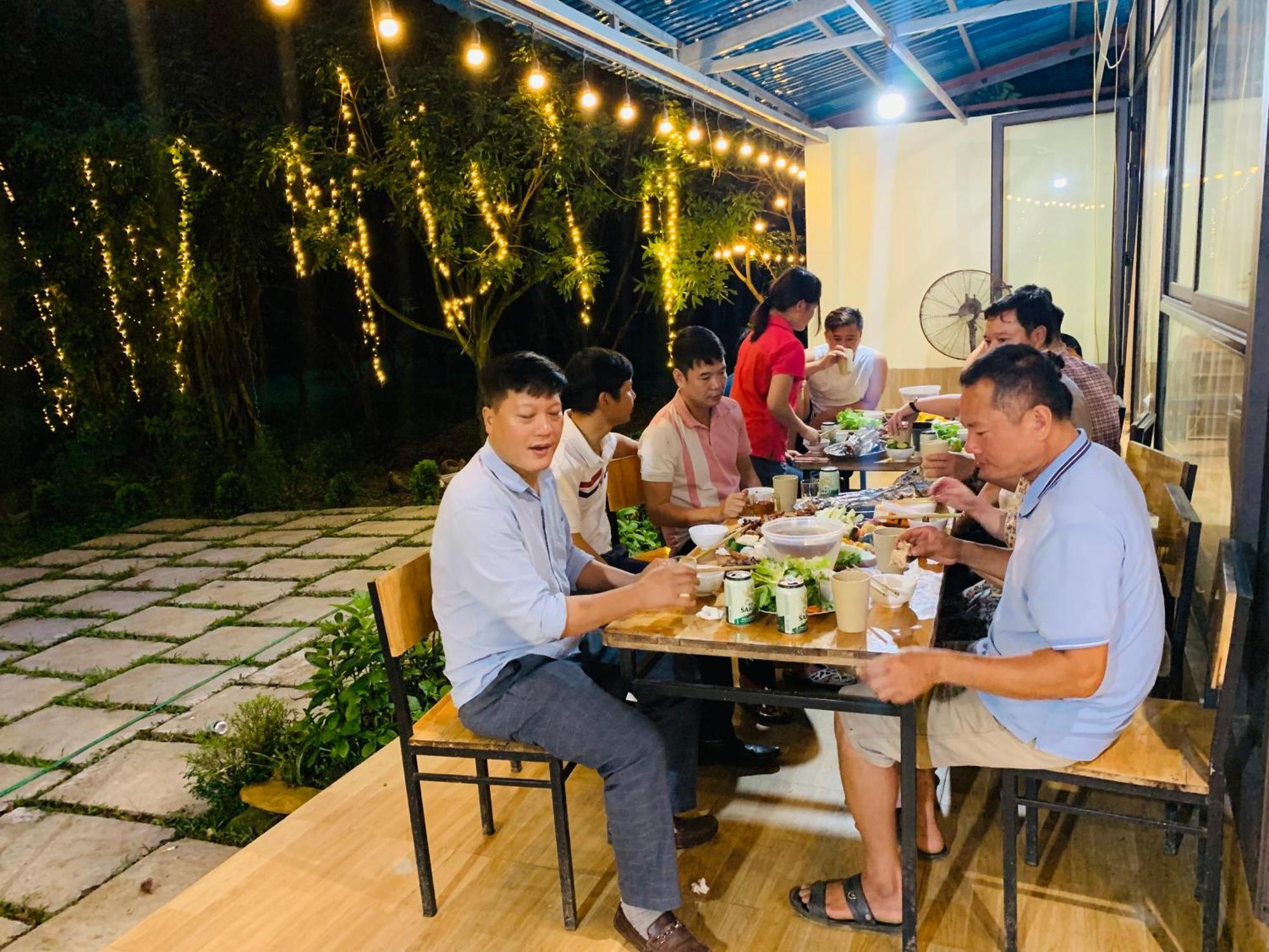 Chu Thien Homestay And Camping Ханой Екстер'єр фото